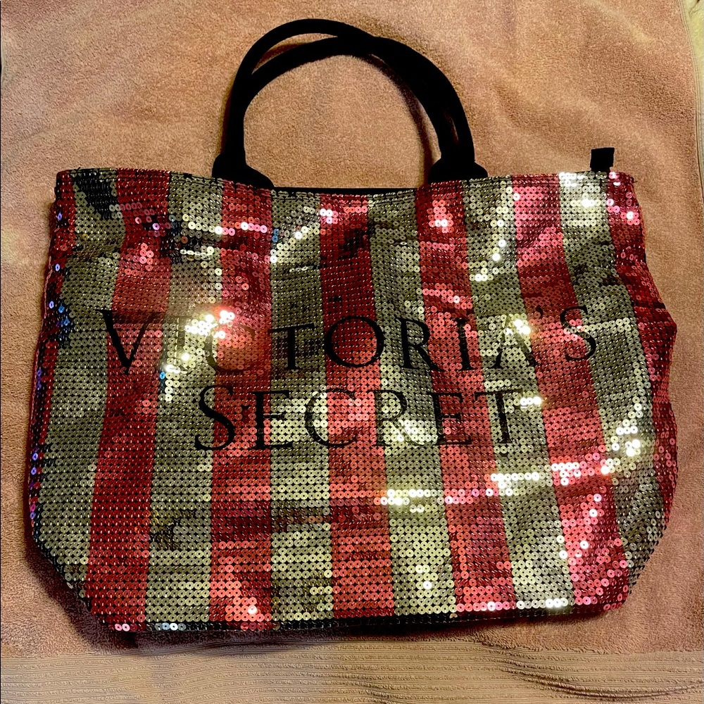 *3 for $20* Victoria’s Secret large tote bag